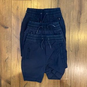 GAP bundle of navy blue pull on shorts